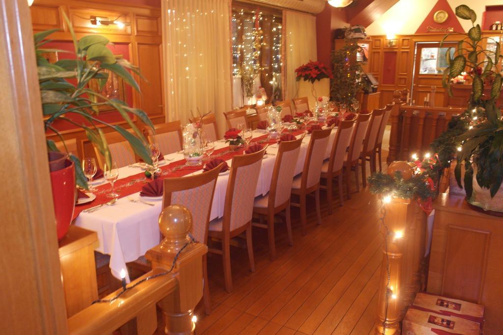 Hotel Jahnhaus Langenfeld  Kültér fotó