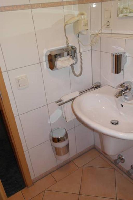 Hotel Jahnhaus Langenfeld  Szoba fotó