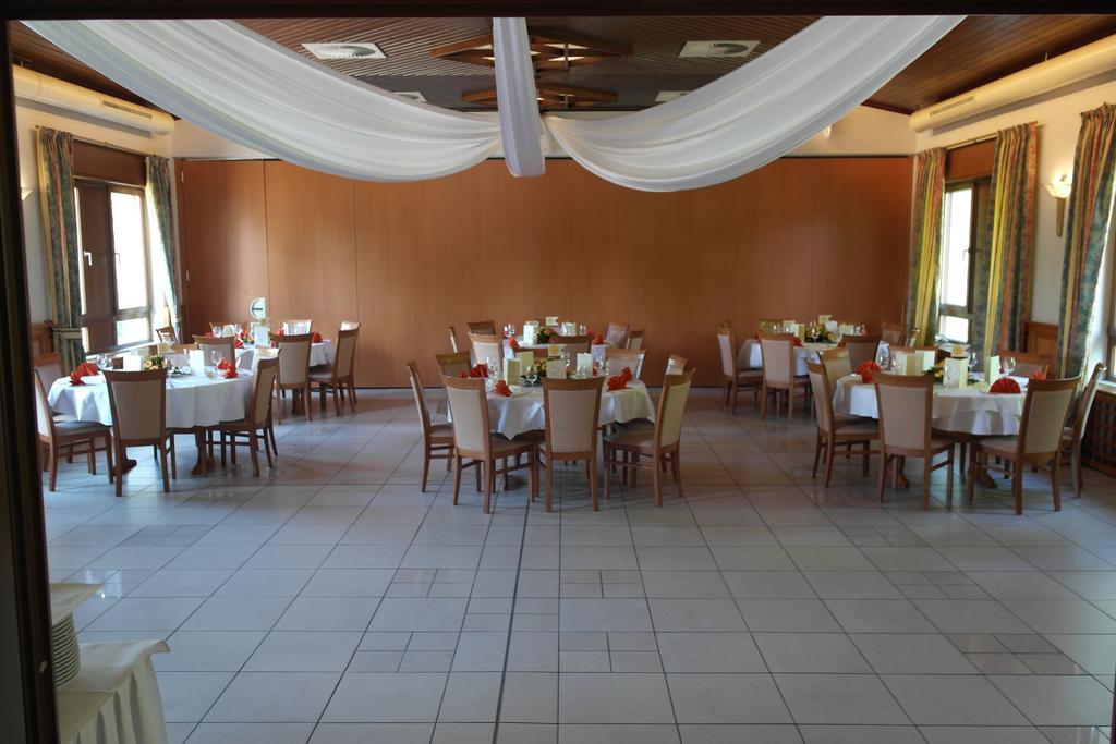 Hotel Jahnhaus Langenfeld  Kültér fotó