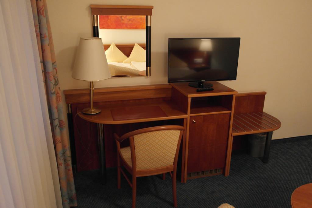 Hotel Jahnhaus Langenfeld  Szoba fotó